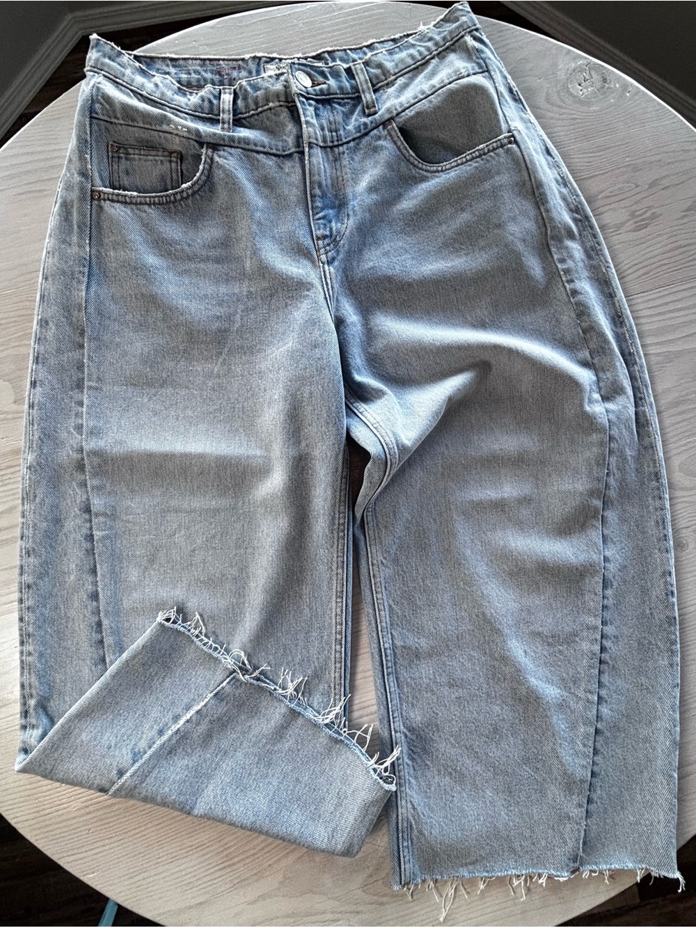 Baykan Denim  Cropped Barrel Denim Jeans Fits size 30